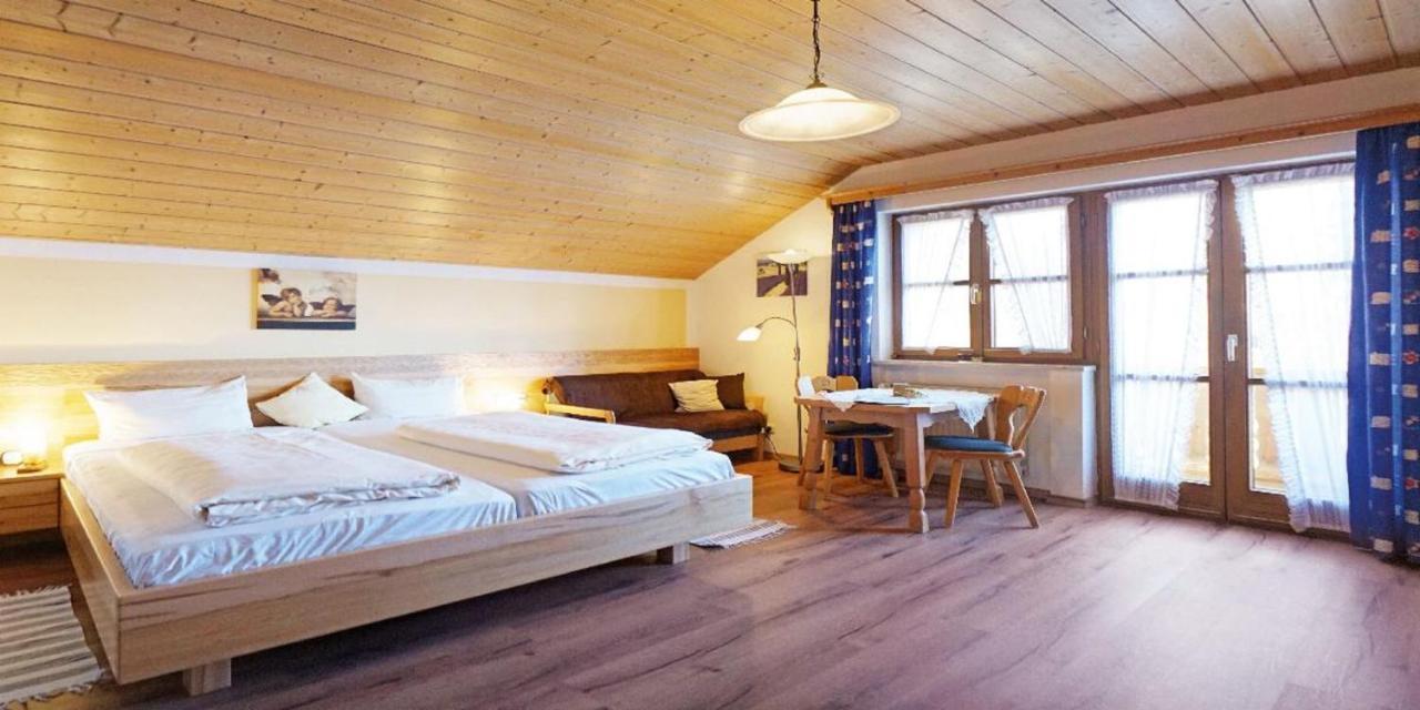 Petra Apartment *